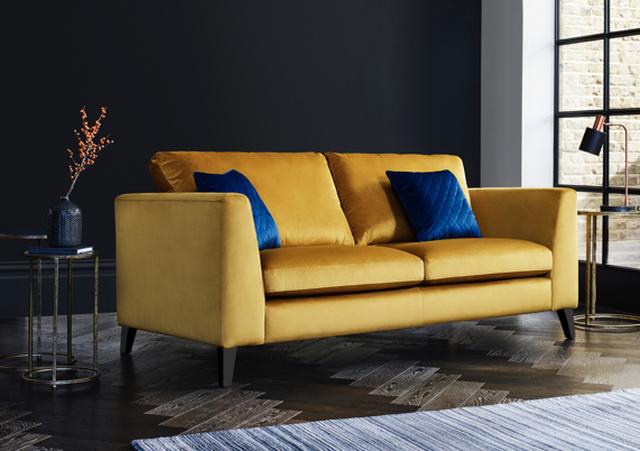 11435 Jewels Sofa IMG