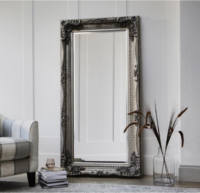 Luxury bedroom ideas – leaner mirror