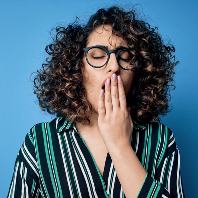 13423_sleepwell_livewell_yawning