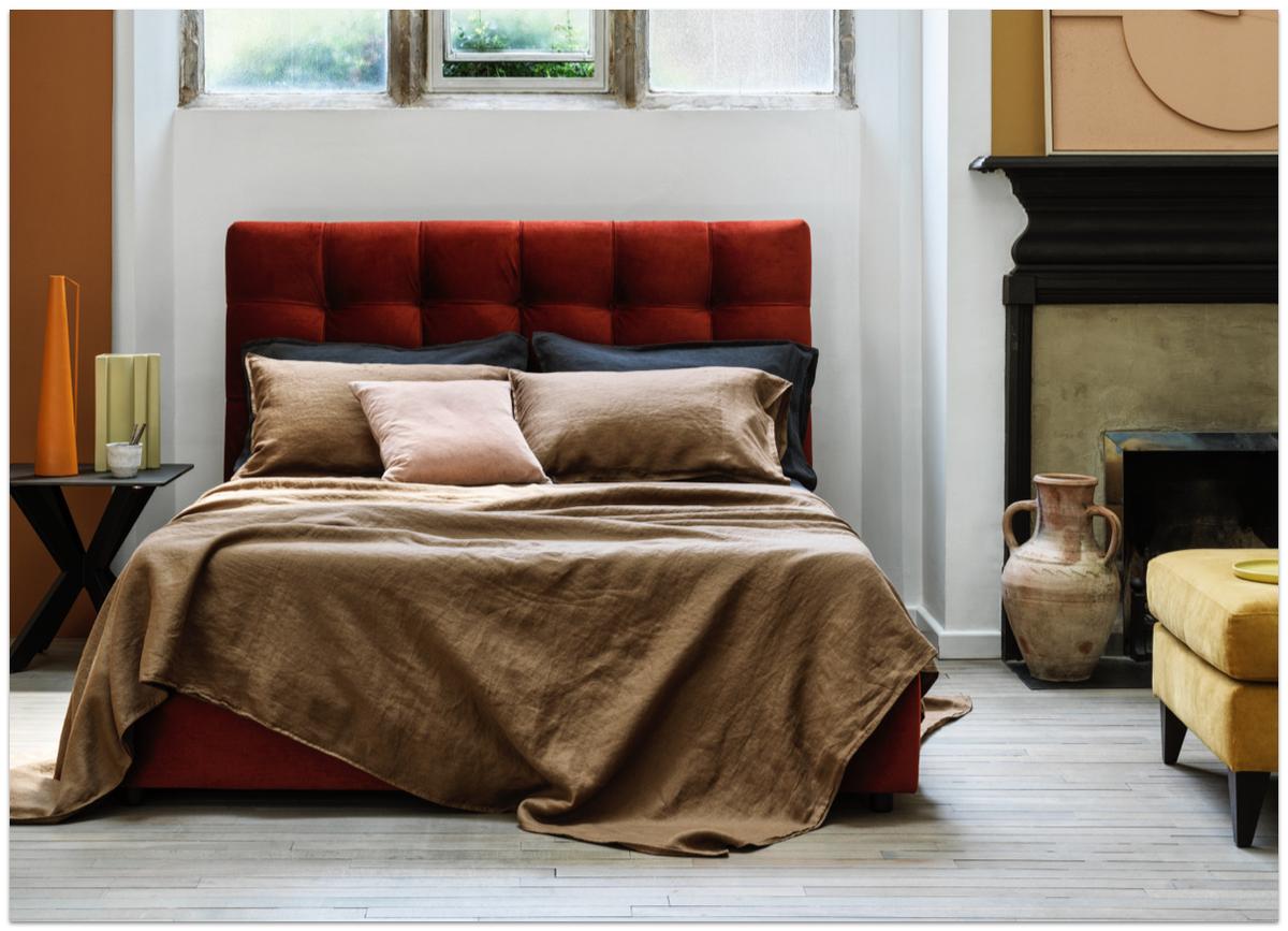 1490_Hero_urbanretro