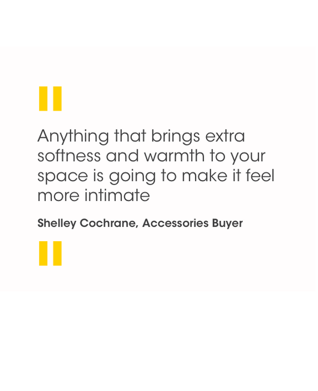 5972_romantic_bedrooms_Split_1_b