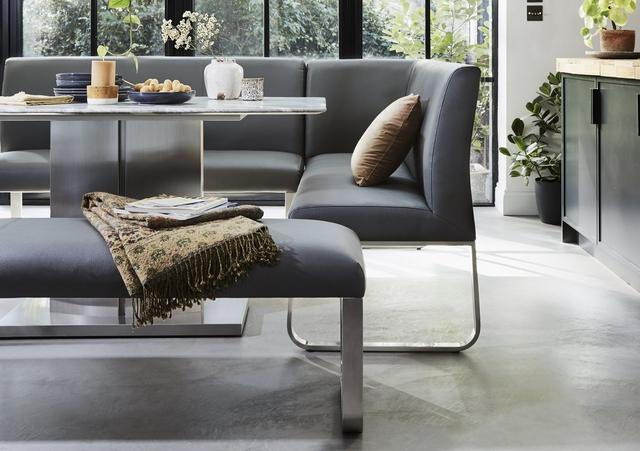 COCOON_CLOSEUP_STYLE_WITH_GREY