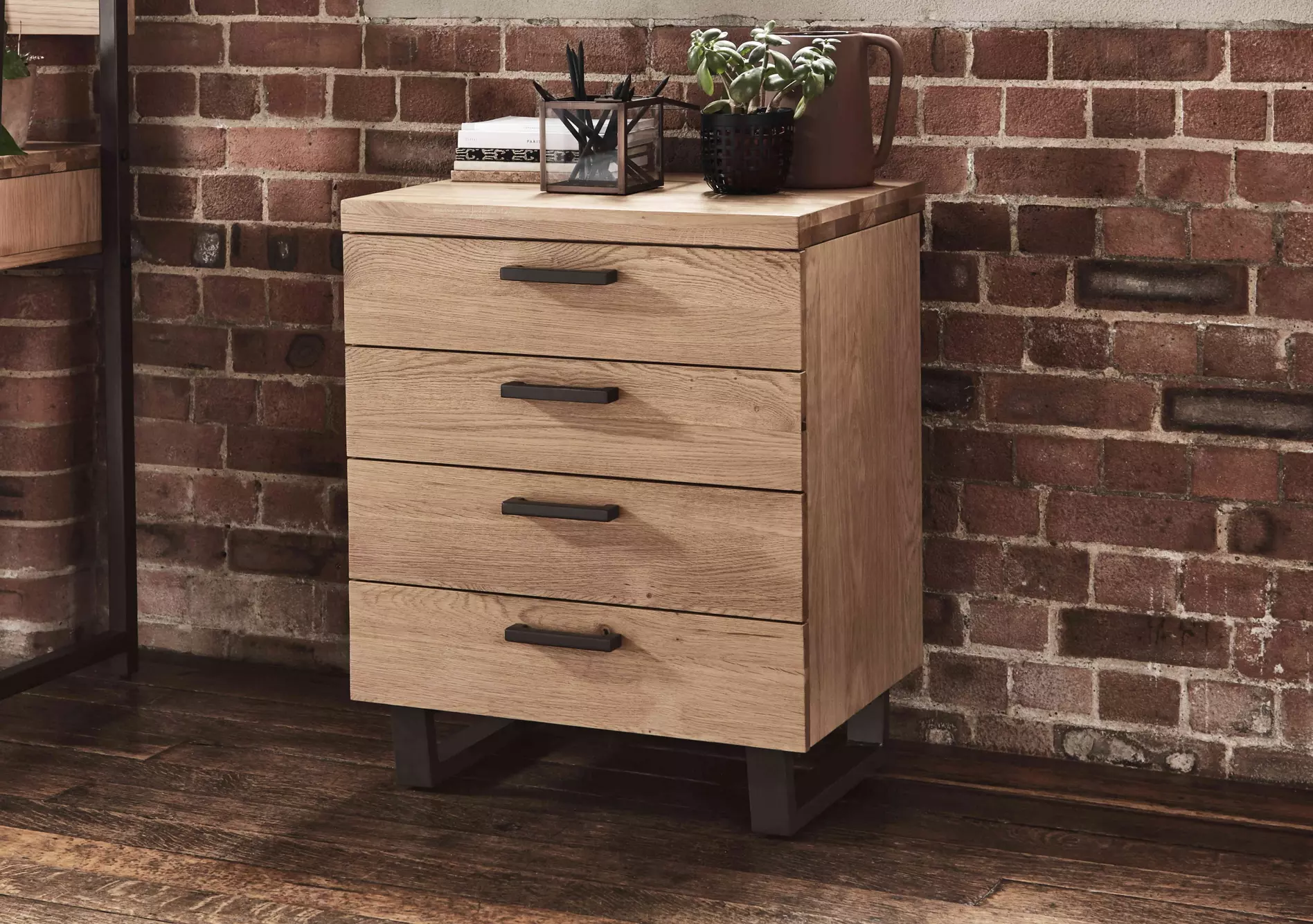 Earth 4 Drawer Unit