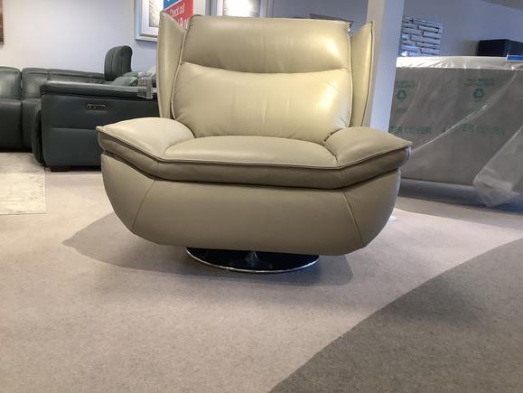 Leather Furniture Clearance Up to 70 Off These Bargains Furniture Village
