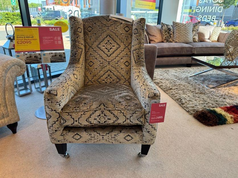 PLAZA ACCENT CHAIR in  on Furniture Village
