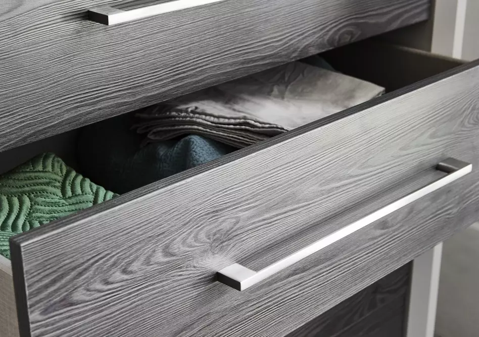 Paddington 8 Drawer Wide Chest