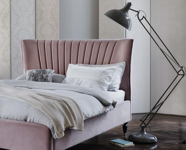 Narla with Floor Lamp