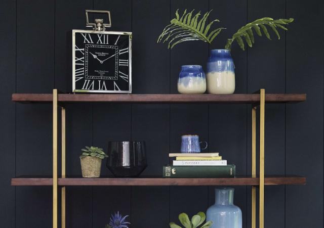 Bedroom shelf decorating ideas 